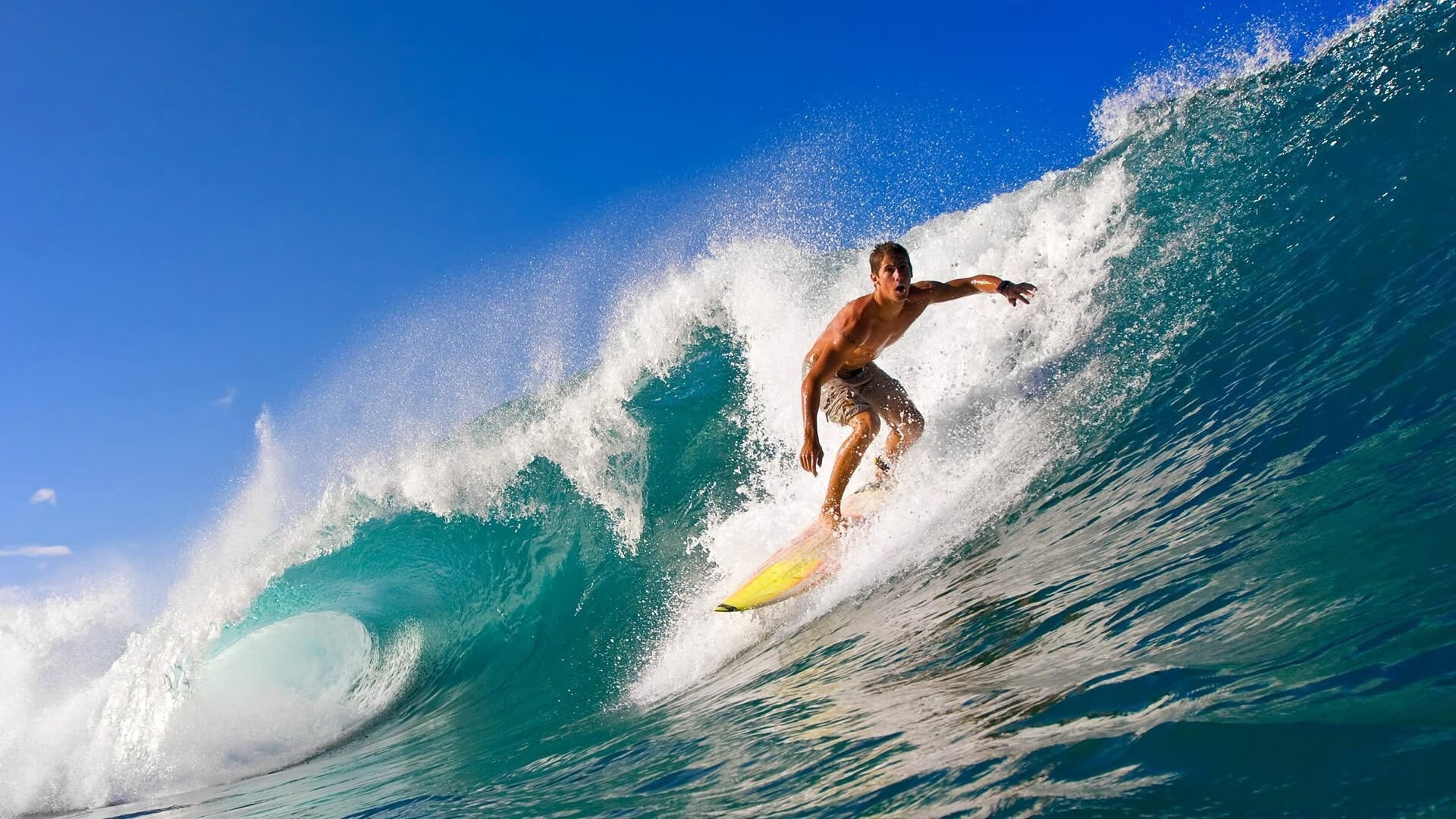 终结英超4连败！利物浦2-0维拉：大马丁超巨失误萨拉赫连场破门，英超_利物浦3-0利兹联 马内破门